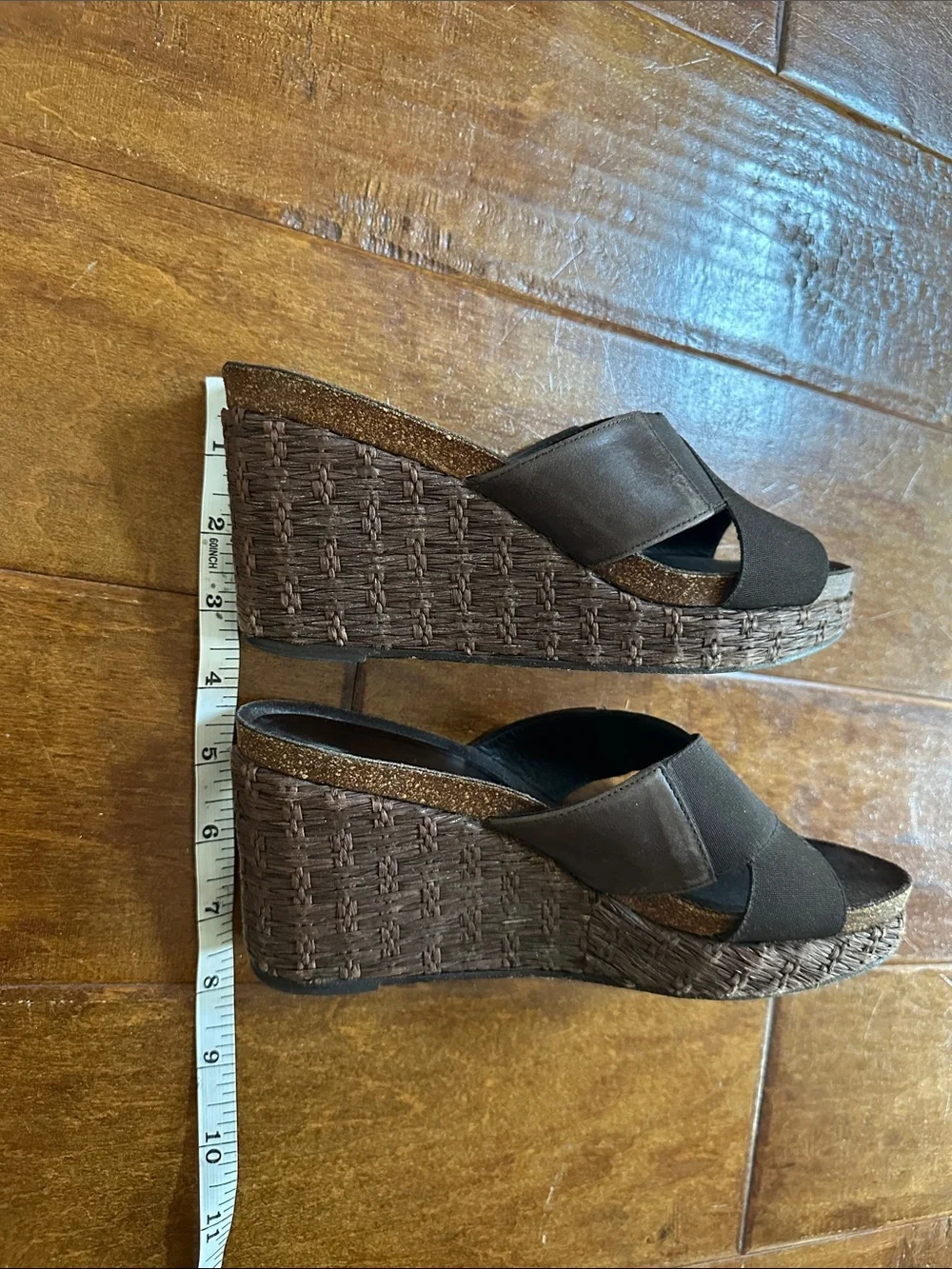 Donald J Pliner 7 M Cross Strap Brown Rattan Wedge Slides Sandals Shoes Spain